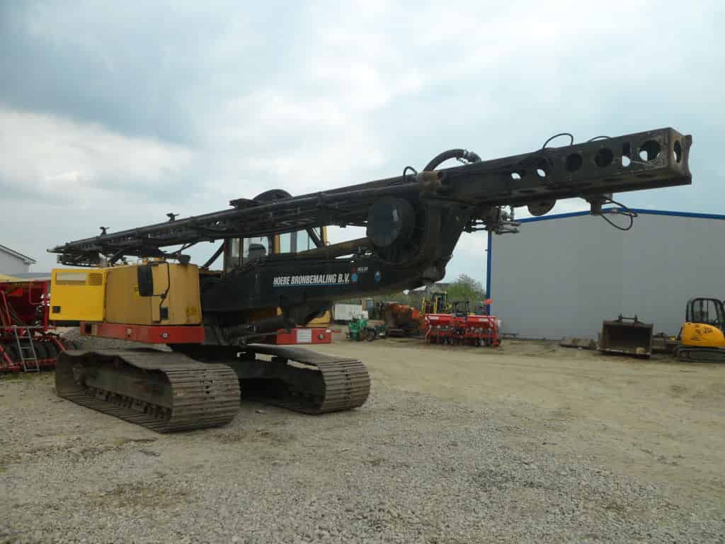 Utilaj de forat Volvo EC 200