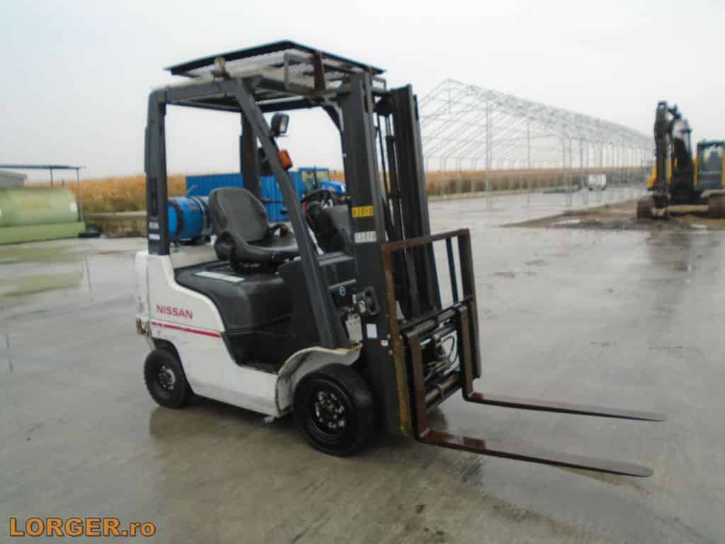 Stivuitor pe gaz Nissan EBT P1F1