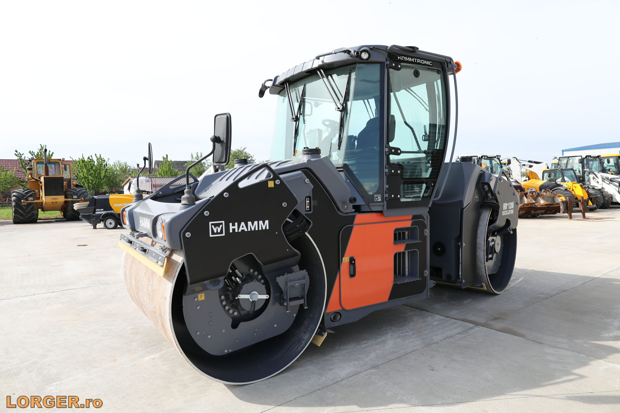 De inchiriat compactor tandem Hamm HD+ 120i VO NOU