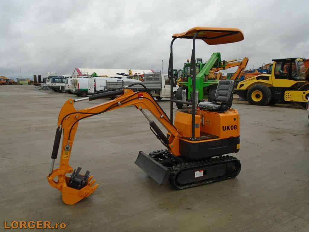 New Mini Excavator UNI UK08