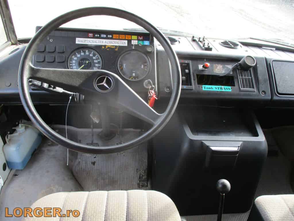 Masina de pompieri Mercedes 608D