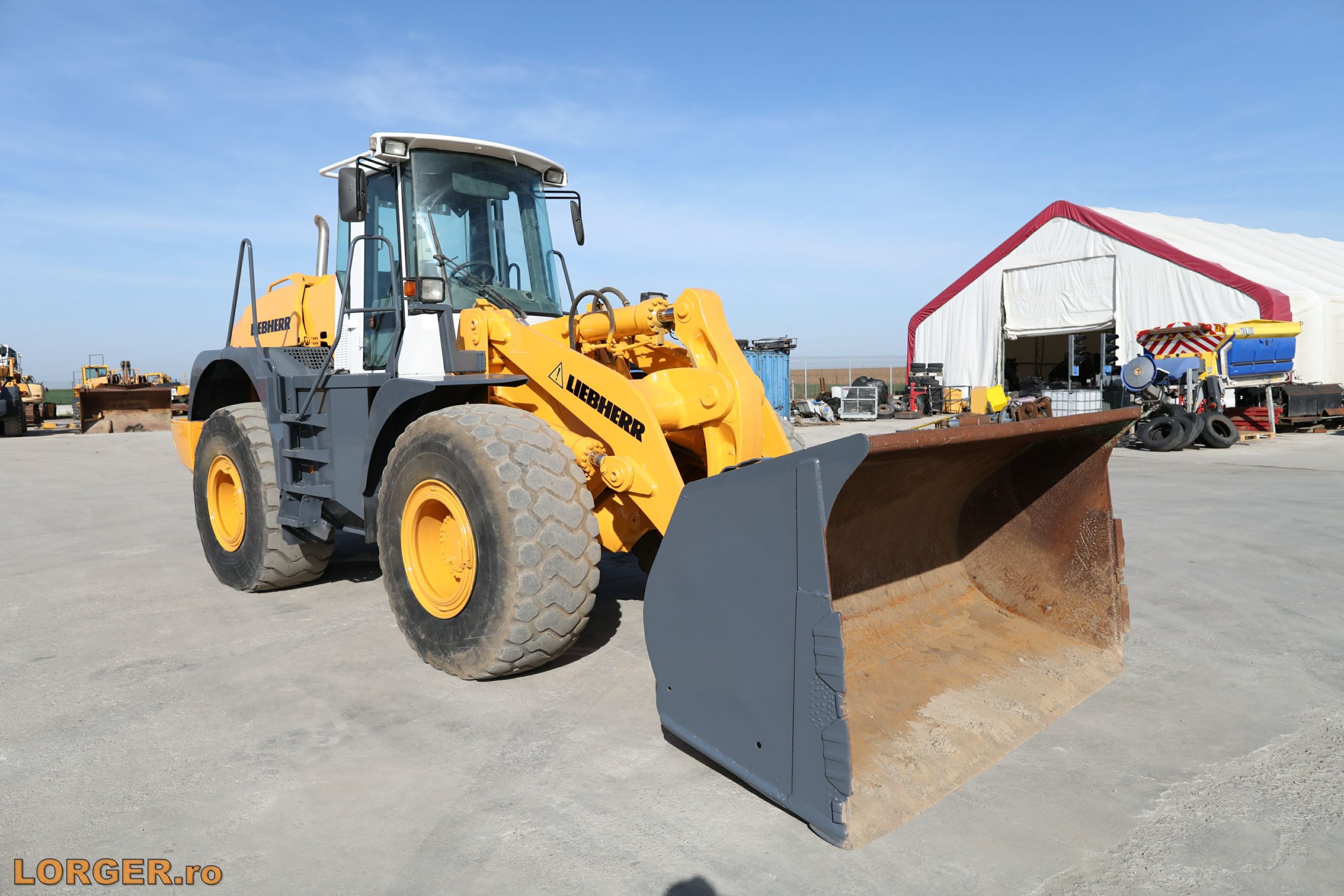 Incarcator frontal Liebherr L544