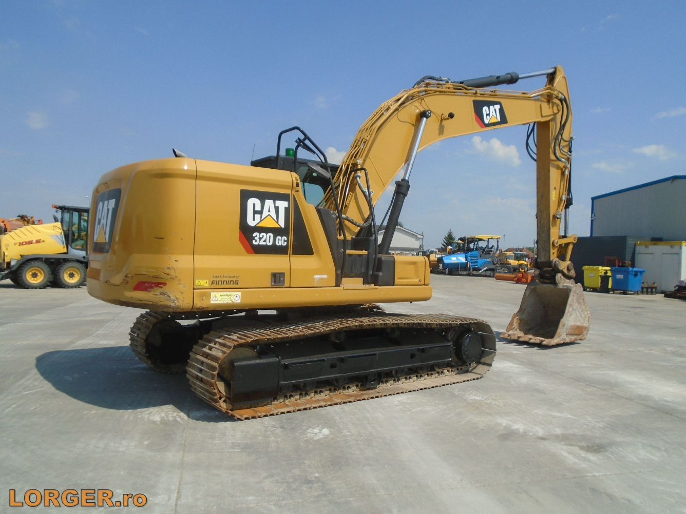 Tracked Excavator Caterpillar 320 GC