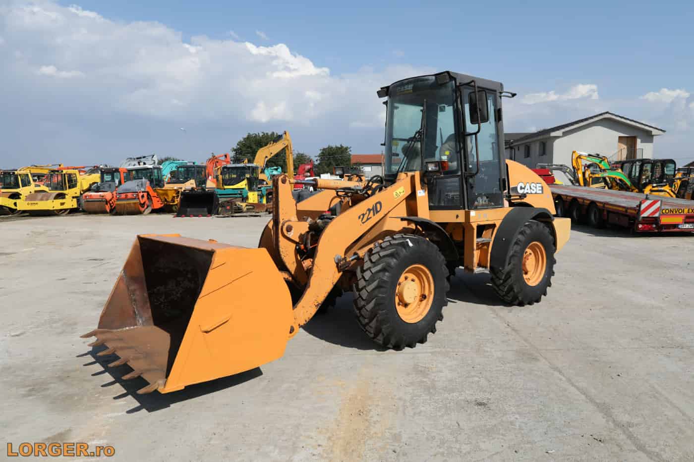 Incarcator frontal Case 221 D