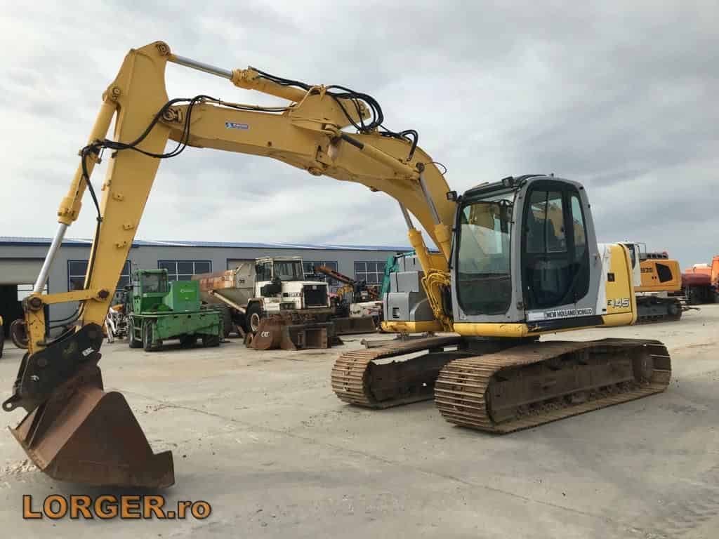 Tracked Excavator New Holland E145 - 2006