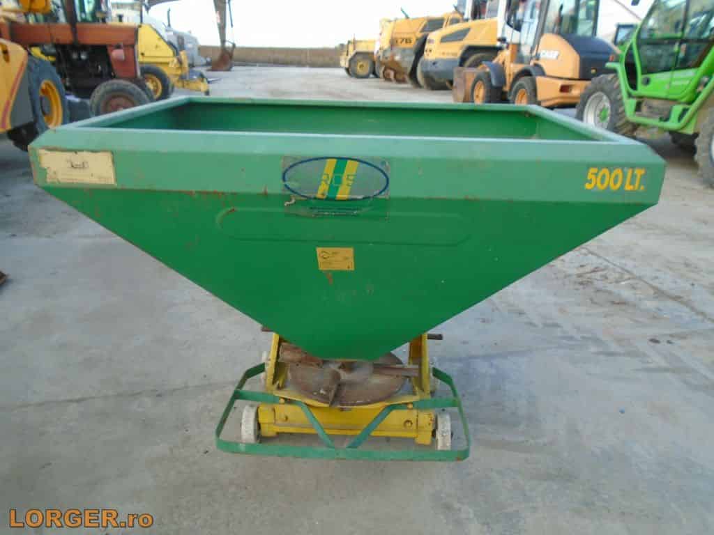 Masina de imprastiat ingrasaminte chimice de 500 litri