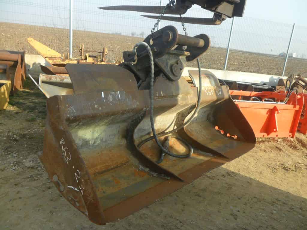 Hydraulic Tilt Bucket 14-16 t