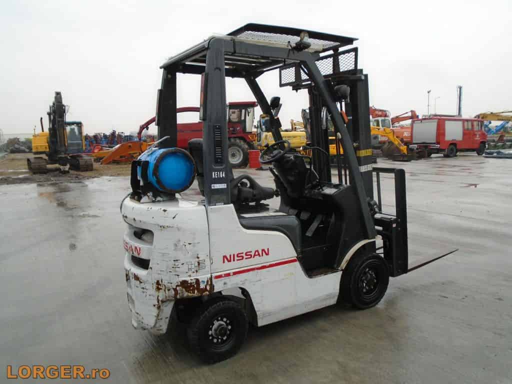Stivuitor pe gaz Nissan EBT P1F1