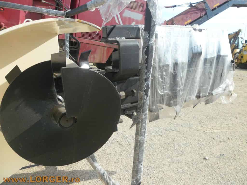 Trencher nou pentru mini-incarcator