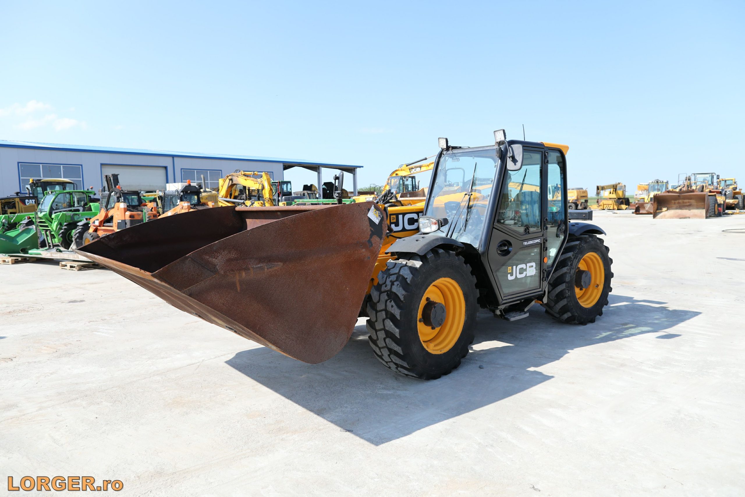 Incarcator telescopic JCB 527-58 AG