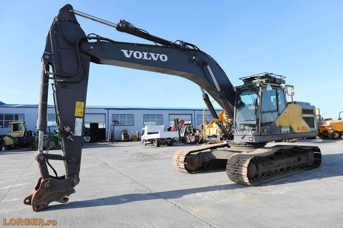 Tracked Excavator Volvo EC300 EL