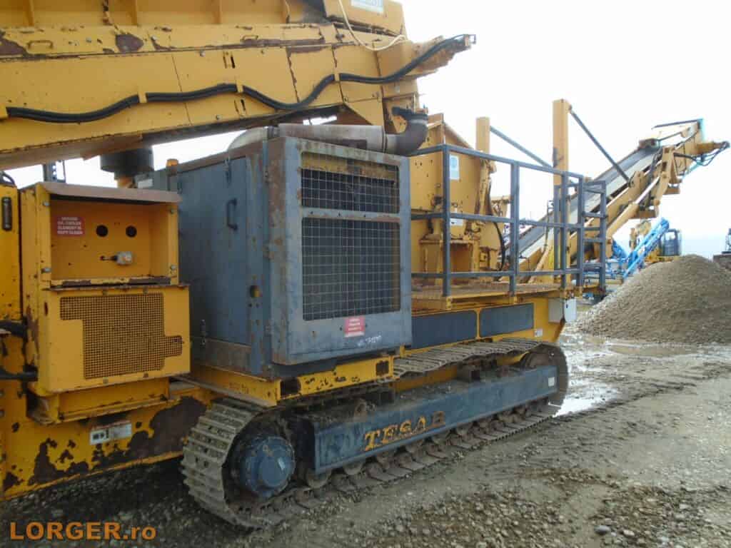 Moara cu ciocane Tesab RK623CT pe senile