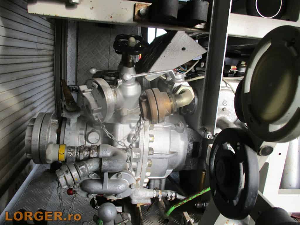 Masina de pompieri Mercedes 608D