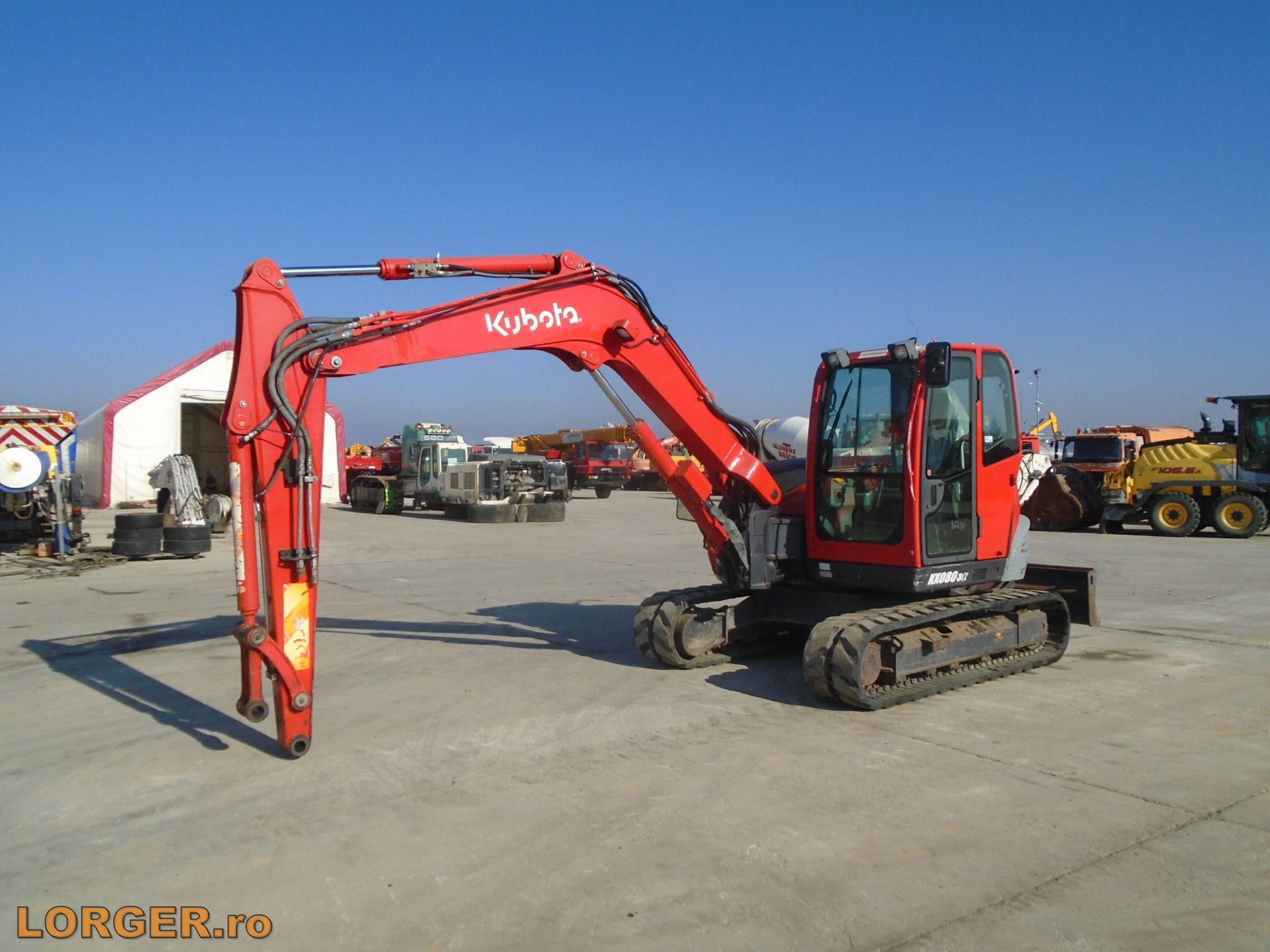 Excavator pe senile de cauciuc Kubota KX080-3