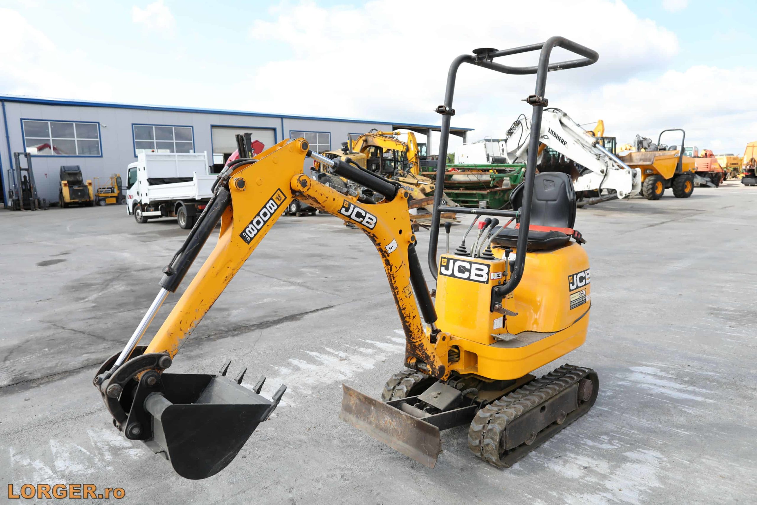 Miniexcavator JCB 8008 CTS