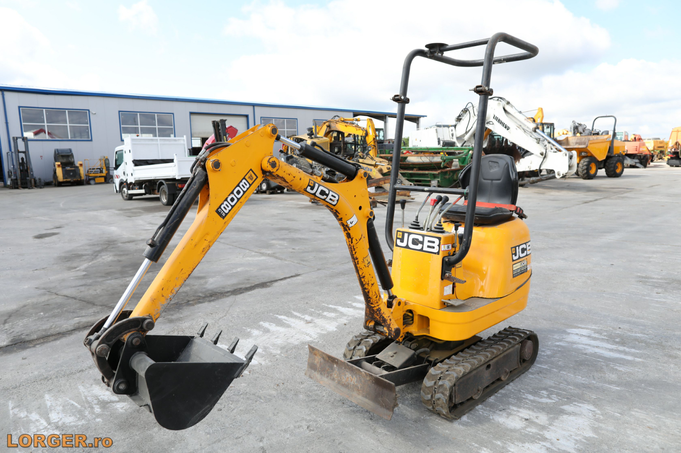 Mini Excavator JCB 8008 CTS