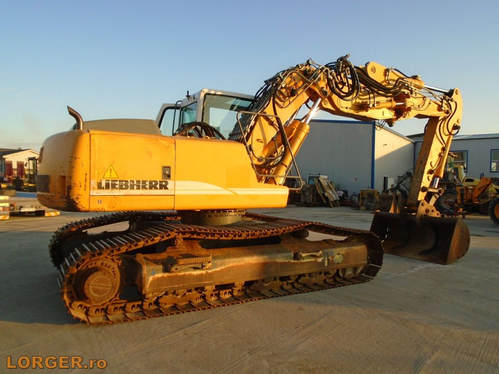 Excavator pe senile Liebherr R904C HDSL