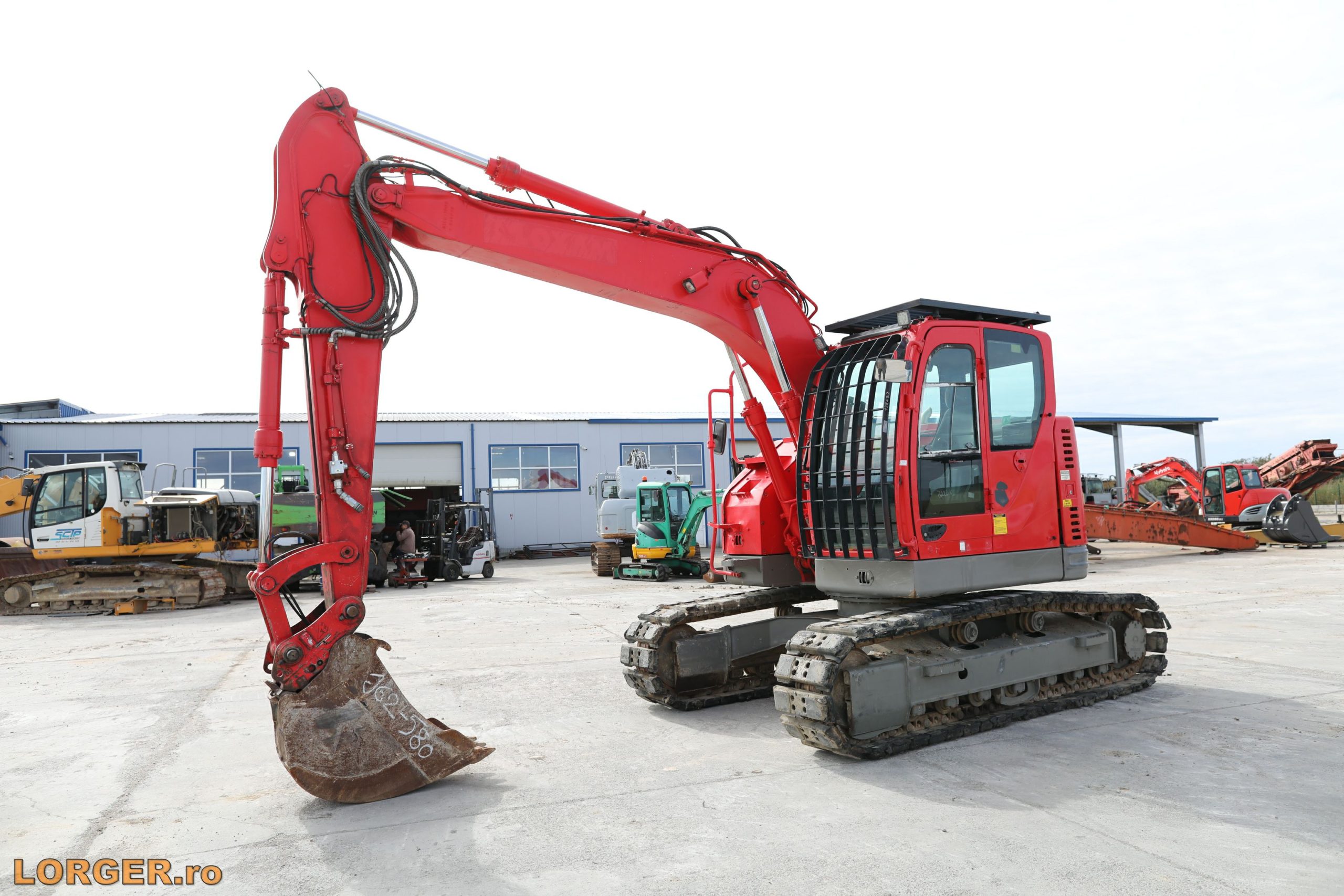 Excavator Hyundai Robex 145 LCR